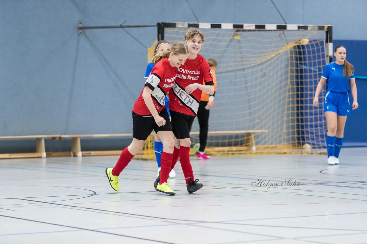 Bild 700 - B-Juniorinnen 2 Loewinnen Cup